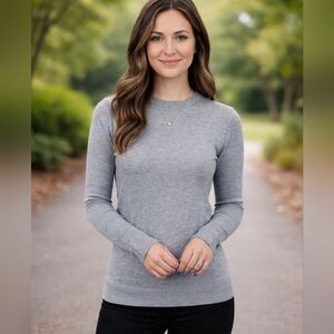 Pulse Boutique Women's Heather Gray Crew Neck Sweater